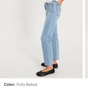 Levi's Wedgie Straight Cropped Jeans